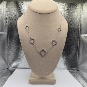 Elegant Silver Clover Necklace
